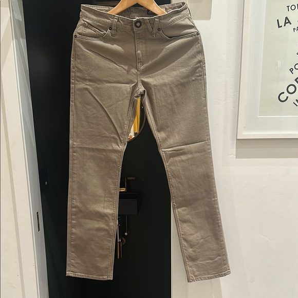 Volcom Tan Chinos Versatile Cotton-Blend Unworn Size 30 - NWOT 💯 - Picture 3 of 4